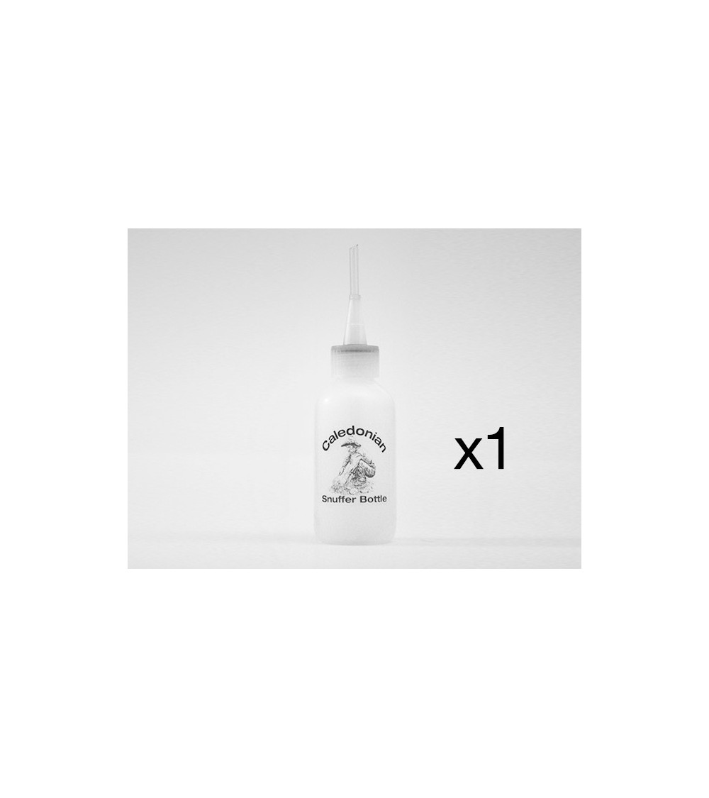 Caledonian Snuffer bottle