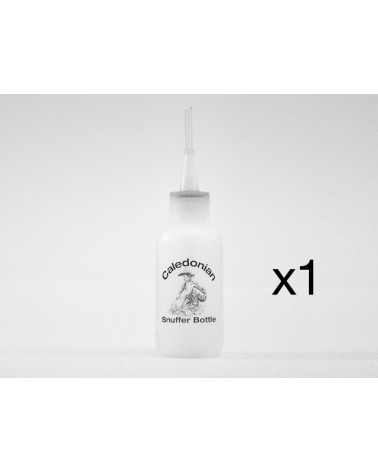Caledonian Snuffer bottle